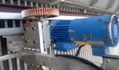 空冷島壁上有好多垢，有必要進(jìn)行一次清洗嗎？