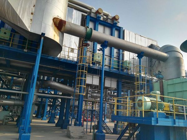 石油化工設(shè)備干冰清洗現(xiàn)場(chǎng)